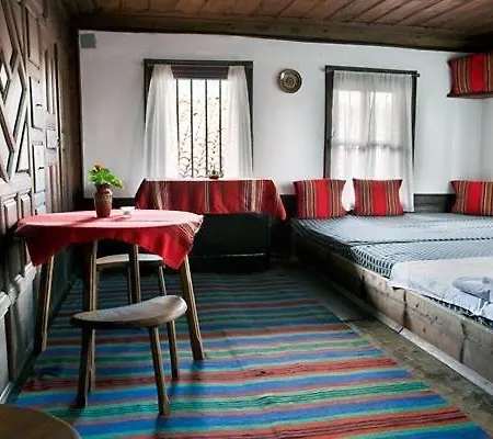 Hadjigergy's * Zseravna