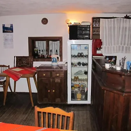 Hadjigergy's * Zseravna