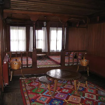 Vendégház Hadjigergy's