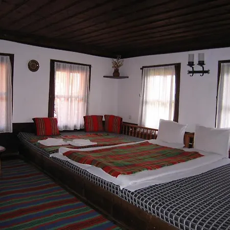Hadjigergy's Vendégház Zseravna