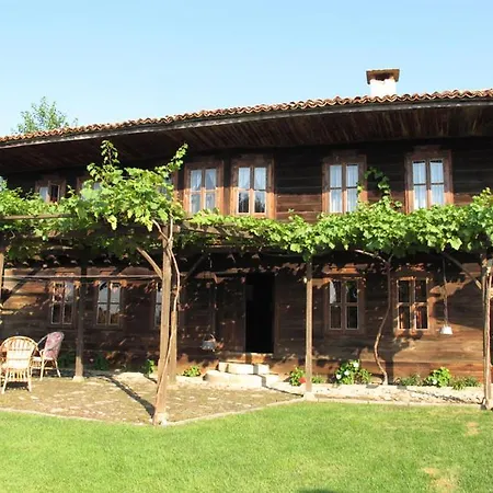 Hadjigergy's * Zseravna