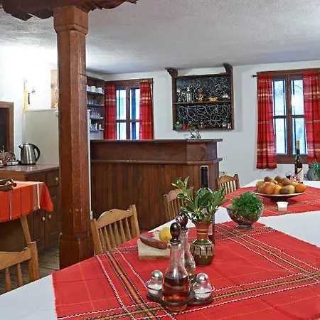 Hadjigergy's * Zseravna
